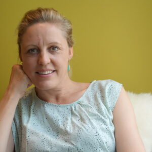 portret met hand Annemijn Birnie